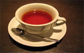 شاي ايراني يتحكم  بنسبة الدهون وضغط الدم 