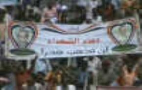 ضحايا بجنوب اليمن وحشود تواصل مطالبها برحيل صالح
