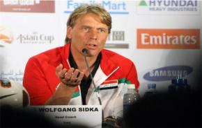 سيدكا يطمع في البقاء مع المنتخب العراقي