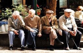 الغذاء الجسدي والنفسي.. أكسير الشباب