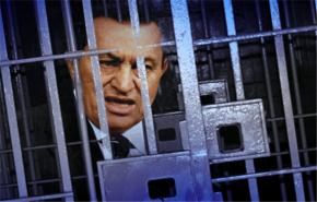 سليمان يدلي بشهادته اليوم بمحاكمة الرئيس المصري المخلوع