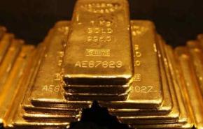 الذهب يتراجع مع صعود الدولار