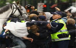 الشرطة الاسترالية تفرق تظاهرة احتجاجية بالقوة
