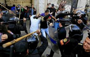 مصر اشترت أسلحة لقمع المتظاهرين بـ 2.5 مليار جنيه 