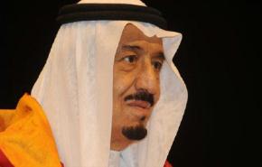 الملك السعودي يعين شقيقه وزيراً للدفاع