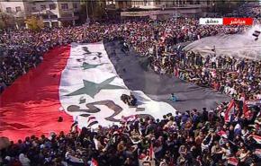 احتجاجات حاشدة في سوريا ضد قرار الجامعة العربية