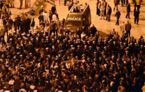 تجدد الاشتباكات العنيفة بين الامن والمتظاهرين بالاسكندرية