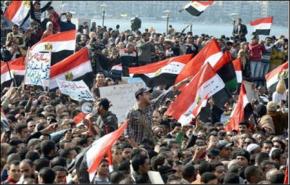 القوى الثورية بمصر ترفض تعيين الجنزوري