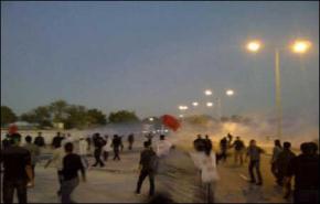 مواجهات بين متظاهرين والامن قرب دوار اللؤلؤة بالمنامة