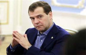 ميدفيديف يرفض مطالب المحتجين اعادة الانتخابات
