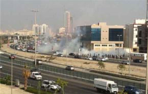 الامن البحريني يقمع مسيرة بسترة ويعتدي على الوفاق 