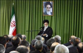 آية الله خامنئي: يجب إيضاح مواقف ايران الحديثة للعالم
