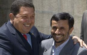احمدي نجاد يصل فنزويلا وتشافيز يرفض تحذيرا اميركيا