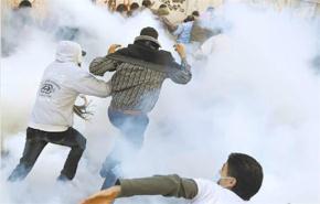 النظام البحريني اطلق قنابل غاز اكثر من 