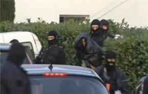 شرطة فرنسا تعتقل 20 شخصًا بمداهمات لأوساط إسلامية