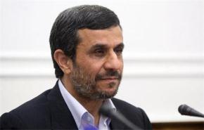 ايران ادخرت 35 مليار دولار من العائدات النفطية