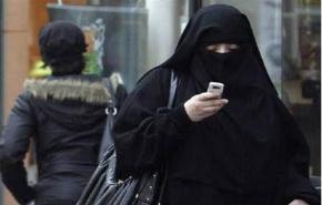 كلية بريطانية تمنع مسلمة من حضور مناسبة بسبب النقاب