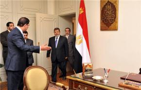 مبارك يهذي: اطردوا الإخوان من القصر الجمهوري