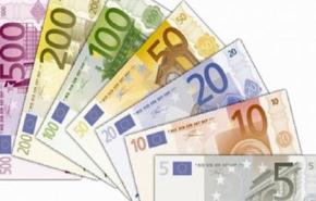 تراجع سعر صرف اليورو قد يساهم في انقاذ العملة الواحدة