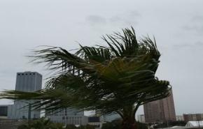 اوباما يعلن حالة الطوارئ في لويزيانا التي تهددها العاصفة اسحق