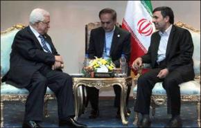 أحمدي نجاد يستقبل محمود عباس على هامش قمة عدم الانحياز