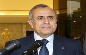 رئيس لبنان يدعو شعبه إلى تجنب الوقوع في الفتنة