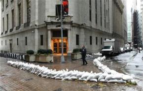 الحياة تعود ببط لاميركا بعد اعصار ساندي