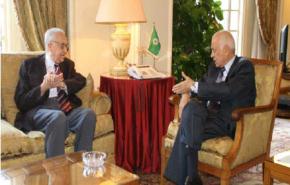 العربي يلتقي الإبراهيمي لبحث التطورات بسوريا