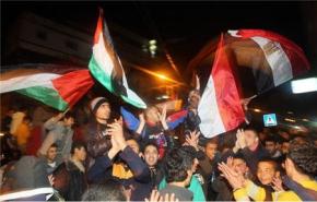 شباب الثورة المصرية يطالبون بفتح معبر رفح وإدخال السلاح إلى غزة