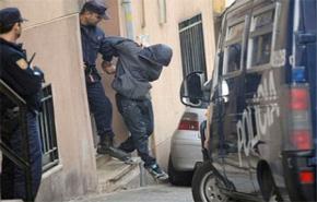 تفكيك خلية في المغرب تجند شبانا للقاعدة