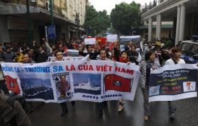 احتجاجات في فيتنام ضد الصين بسبب خلافات بحرية