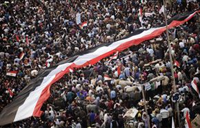 مخالفان و موافقان همه پرسی در مصر به میدان می روند