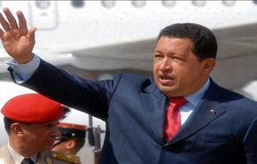 تشافيز يستأنف ممارسة مهامه الرئاسية من كوبا