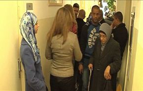 ضرب و شتم مادر اسیر فلسطینی در دادگاه