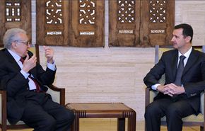 الابراهيمي يدعو اطراف النزاع في سوريا لحل الازمة