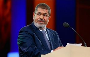مرسي يكلف رئيس الوزراء الحالي بإجراء تعديل وزاري