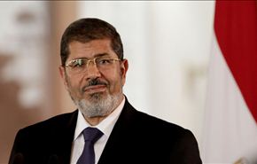 مرسي يدعو للحوار وتعديل وزاري، والانقاذ ترفض