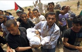 اصابة فتى فلسطيني بنيران الاحتلال الاسرائيلي