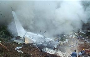 مقتل 21 شخصا في تحطم طائرة في كازاخستان