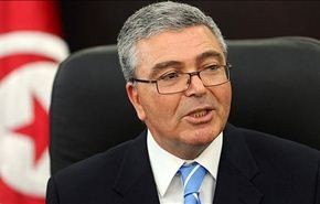وزير الدفاع التونسي يدعو لابعاد الجيش عن السياسة