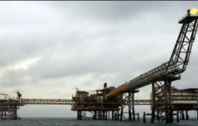 ايران تدعو روسيا للمشاركة بتطوير حقولها النفطية