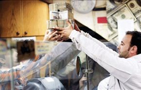 الدولرة تخنق الاقتصاد المصري