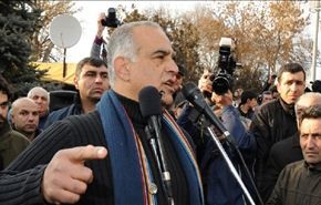 الآلاف يحتجون على نتائج انتخابات الرئاسة في أرمينيا