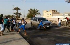 سيارة لامن النظام البحريني تدهس شابا بصورة متعمدة