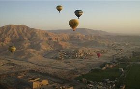 مقتل 19 شخصا بانفجار منطاد سياحي في مصر