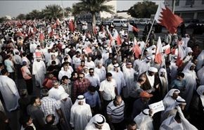 عوائل شهداء البحرين: النظام يمارس التضليل الاعلامي