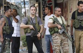 اشتباكات عنيفة في مخيم عين الحلوة الفلسطيني