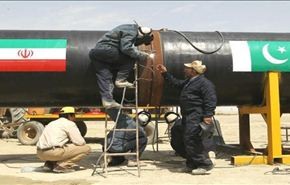 استيراد الغاز الإیراني ینمي الاقتصاد الباكستاني