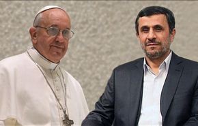 أحمدي نجاد يبعث برسالة تهنئة للبابا فرانسيس الأول