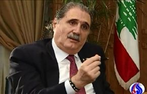 وزير العمل اللبناني يحذر من فتنة طائفية لضرب المقاومة